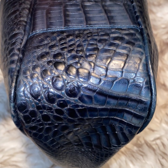 Brahmin Vintage Croc Embossed Leather Zip Top Shoulder Bag EVC - Picture 9 of 16